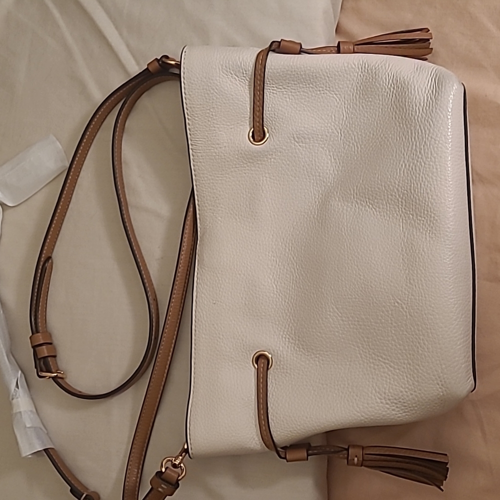 COACH MEDIUM TOTE 2022 IN PERFECT CONDITION - Picture 6 of 10